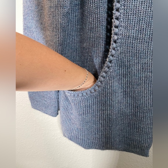 Peruvian Link 100% Alpaca Sweater Cardigan in Blue with pockets NWOT - Picture 4 of 9